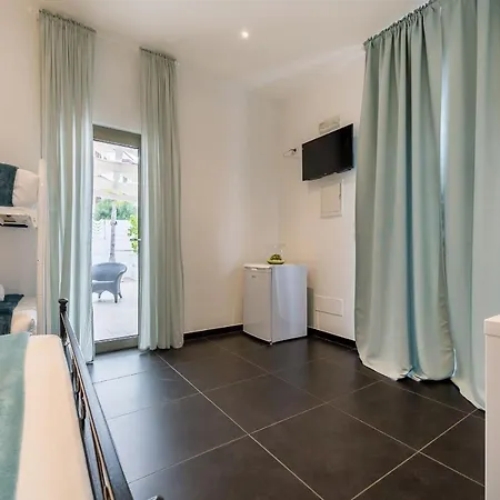 Your House 1 Pensjonat Polignano a Mare